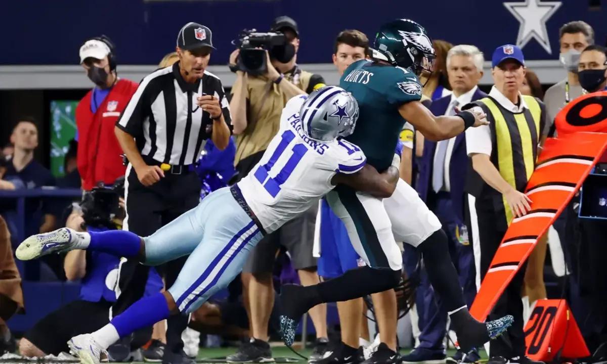 Cowboys Micah Parsons is ready for a bruising battle against the Eagles on Sunday night.